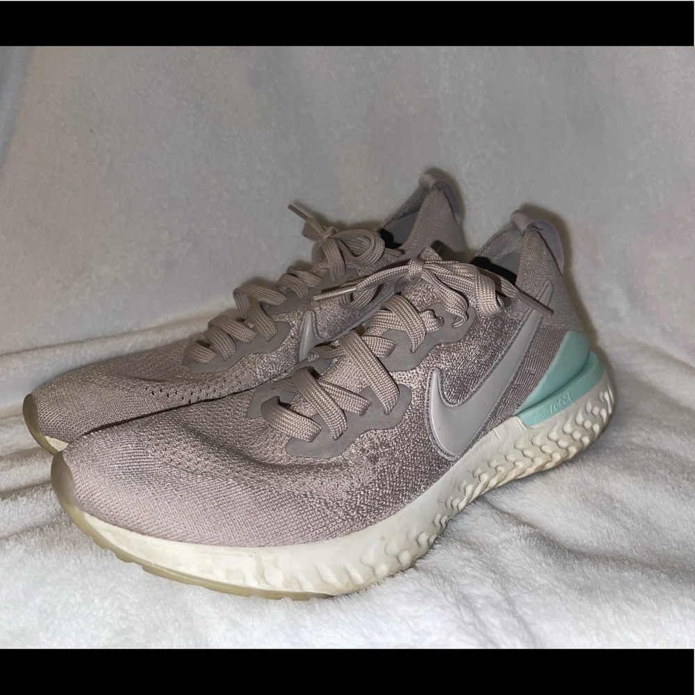 Nike Epic React Women Running Shoes